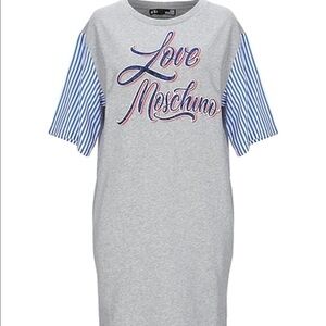 𝅺LOVE Moschino grey sweatshirt dress